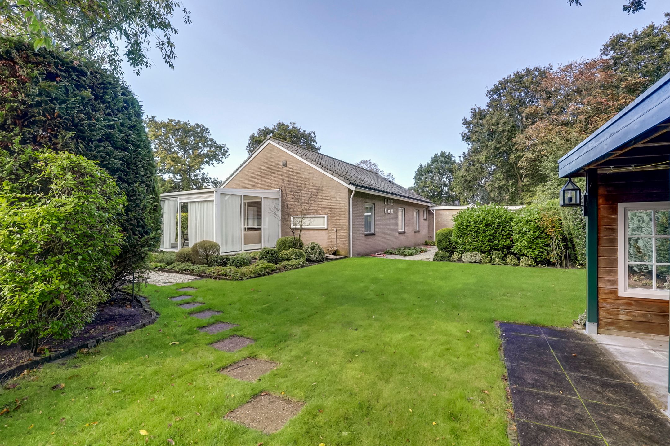 Photo 42 of Oosterenbanweg 9