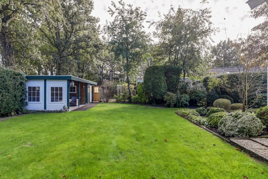 Photo 43 of Oosterenbanweg 9