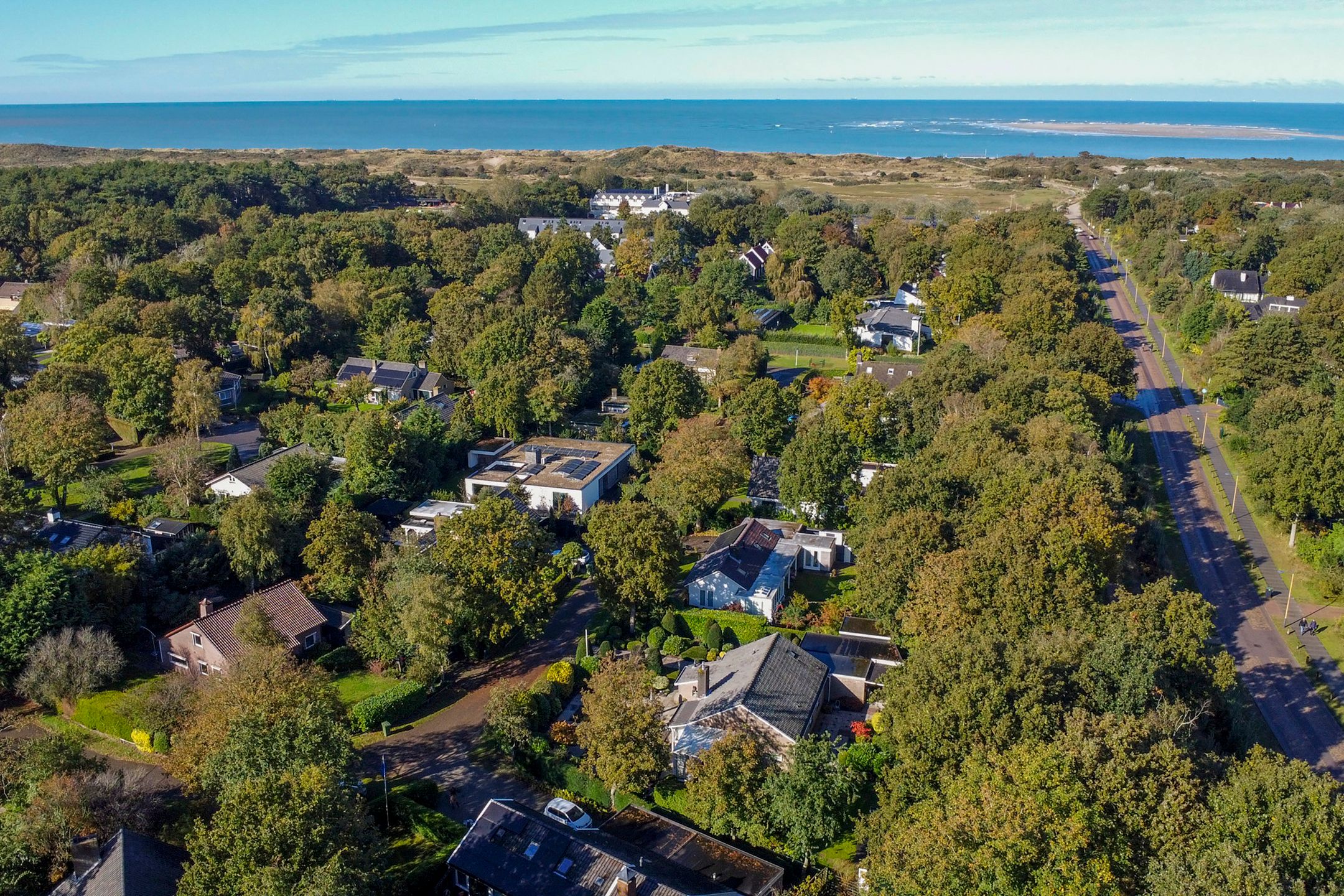 Photo 48 of Oosterenbanweg 9