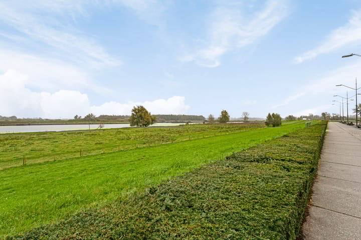 Foto 31 van Maasboulevard 207