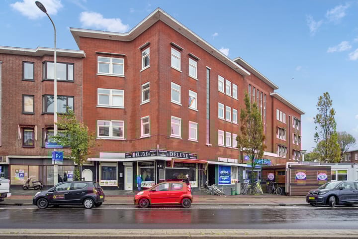 Foto 1 van Lorentzplein 80