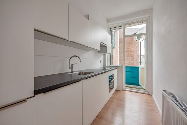 Foto 4 van Lorentzplein 80