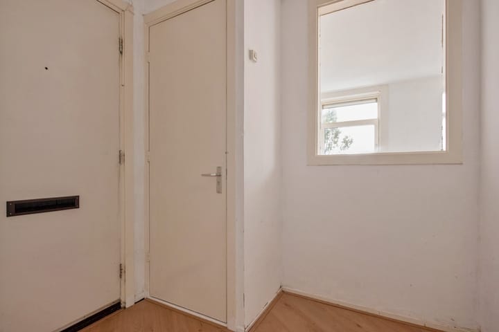 Foto 5 van Lorentzplein 80