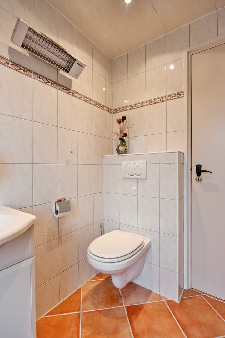 Photo 23 of Zwarteweg 15