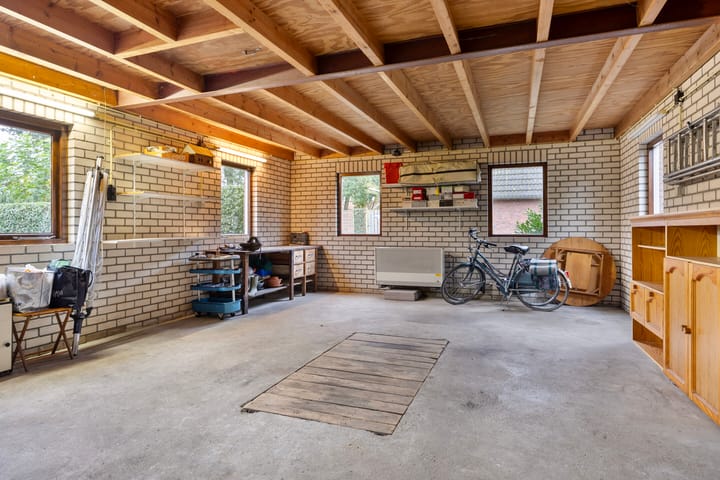 Photo 25 of Zwarteweg 15