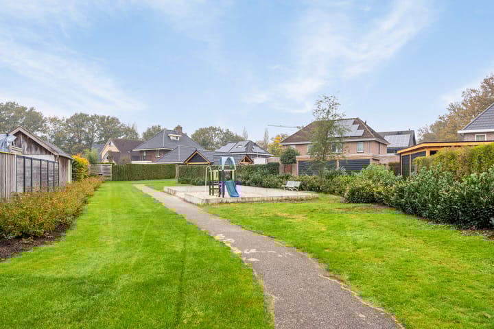 Photo 32 of Zwarteweg 15