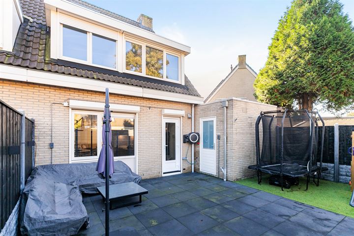 View photo 13 of Etta Palmstraat 4