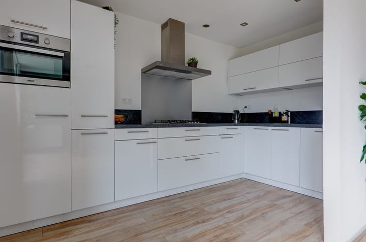 Foto 14 van Mainstraat 58