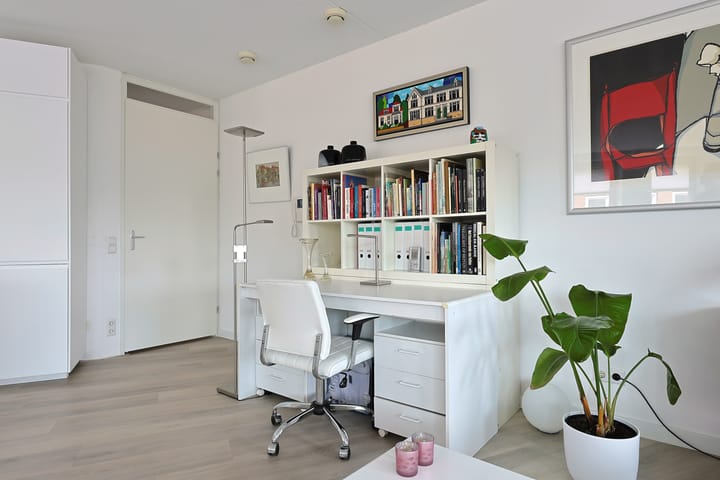 Foto 8 van Middenweg 249-Q