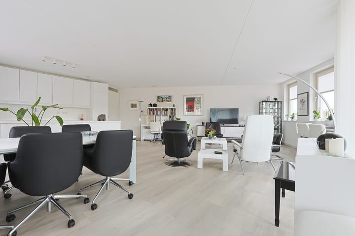 Foto 9 van Middenweg 249-Q