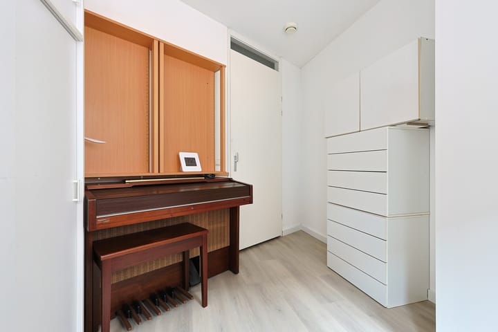 Foto 16 van Middenweg 249-Q