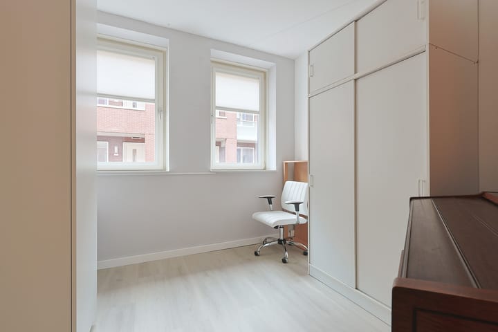 Foto 17 van Middenweg 249-Q