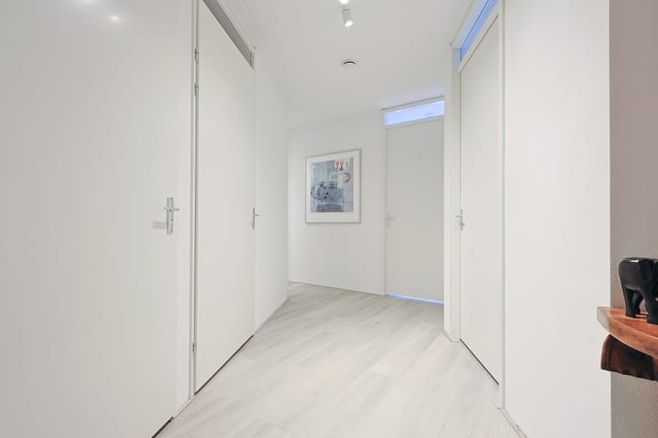 Foto 18 van Middenweg 249-Q