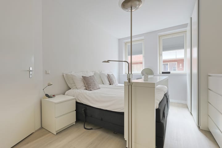 Foto 23 van Middenweg 249-Q