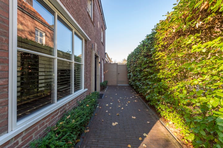 Foto 8 van Burgemeester Damsstraat 43