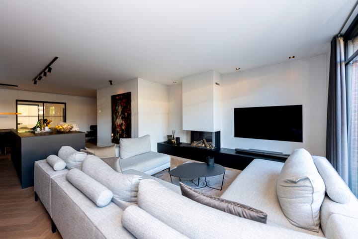 Foto 24 van Burgemeester Damsstraat 43