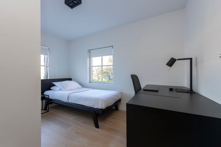 Foto 31 van Burgemeester Damsstraat 43