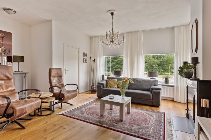 Foto 10 van Stationsweg 233