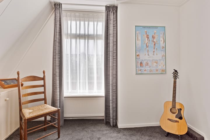 Foto 25 van Stationsweg 233