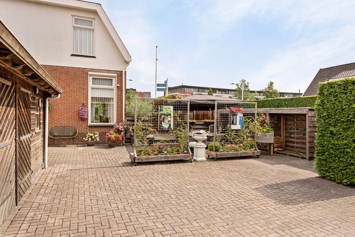 Foto 26 van Stationsweg 233