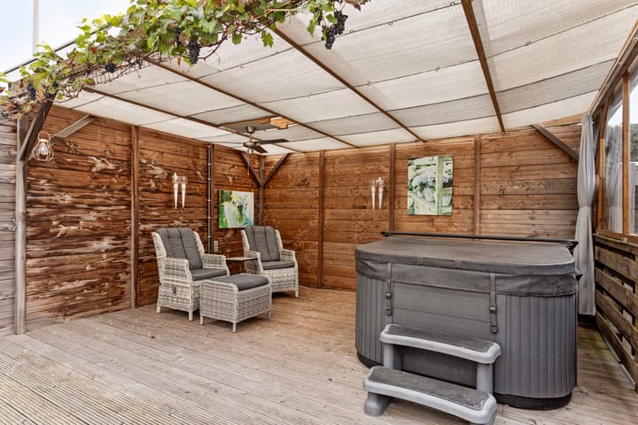 Foto 28 van Stationsweg 233