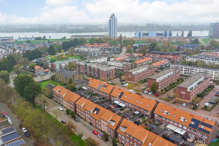 Foto 52 van Generaal Smutsstraat 75