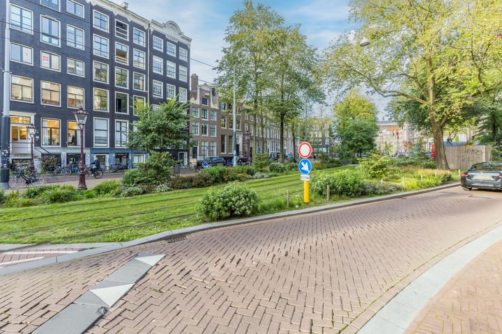 Bekijk foto 25 van Nieuwezijds Voorburgwal 290-1