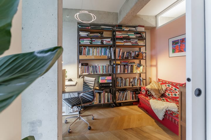 Foto 25 van Haarlemmerweg 396