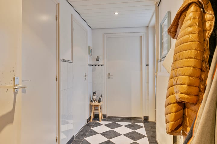 Foto 17 van Schadewijkstraat 14