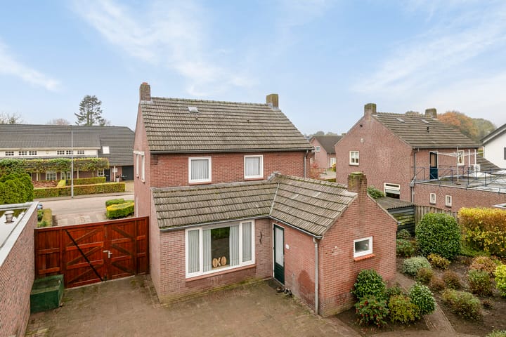 Foto 29 van Schadewijkstraat 14