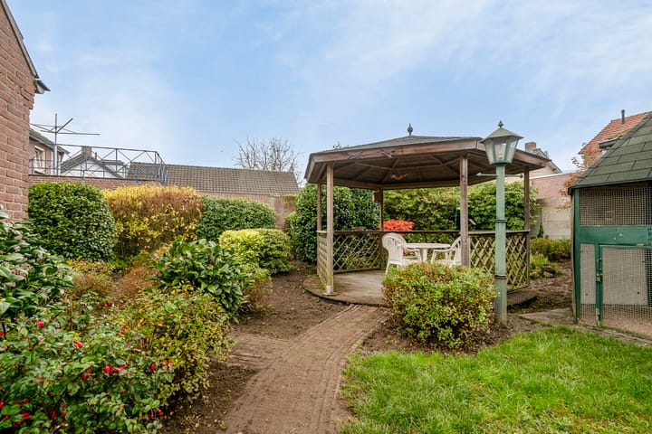 Foto 32 van Schadewijkstraat 14