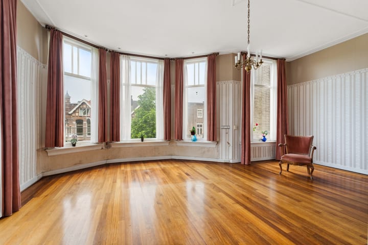 Foto 27 van Sweerts de Landasstraat 109-1