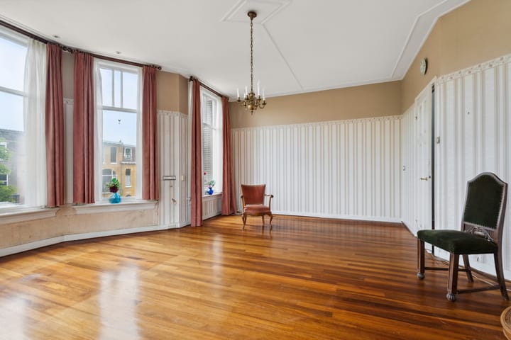 Foto 28 van Sweerts de Landasstraat 109-1