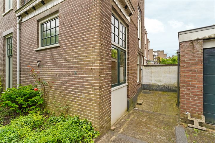 View photo 59 of Sweerts de Landasstraat 109-1