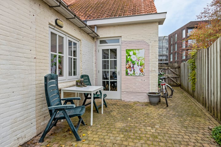 View photo 28 of Molenstraat 66