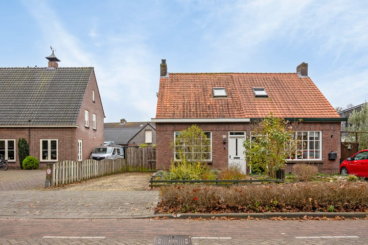 View photo 32 of Molenstraat 66