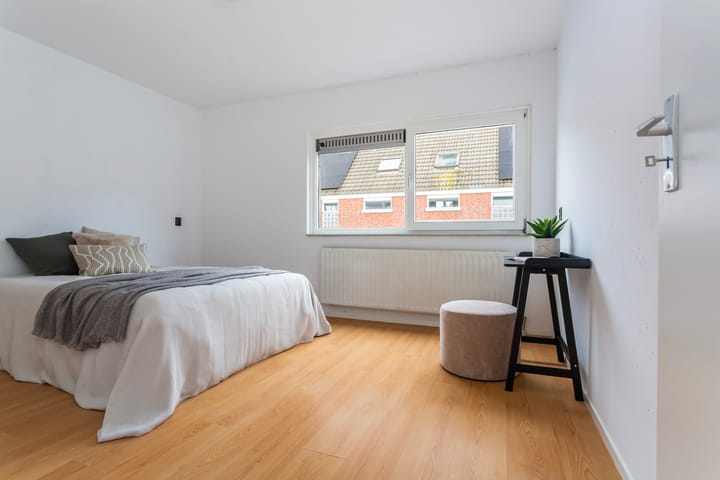 Foto 11 van Joostingstraat 18