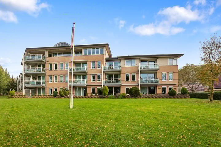 Foto 1 van Meester Linssenhof 3