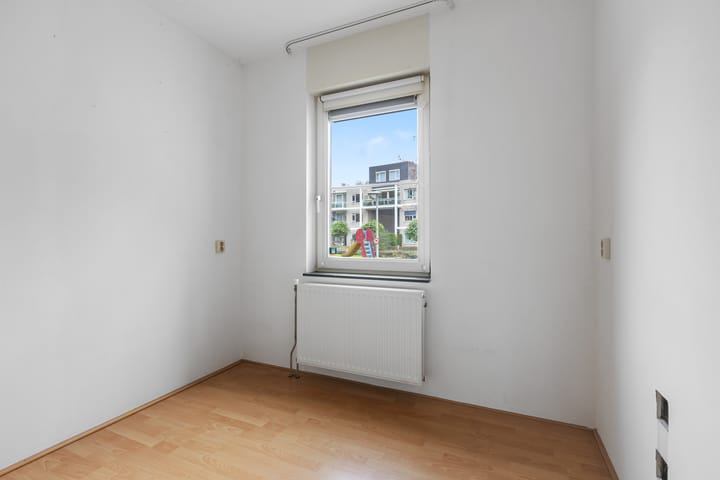 Foto 21 van Meester Linssenhof 3