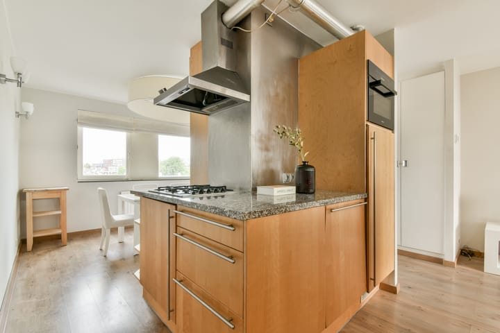 Foto 15 van Haarlemmerdijk 104-C