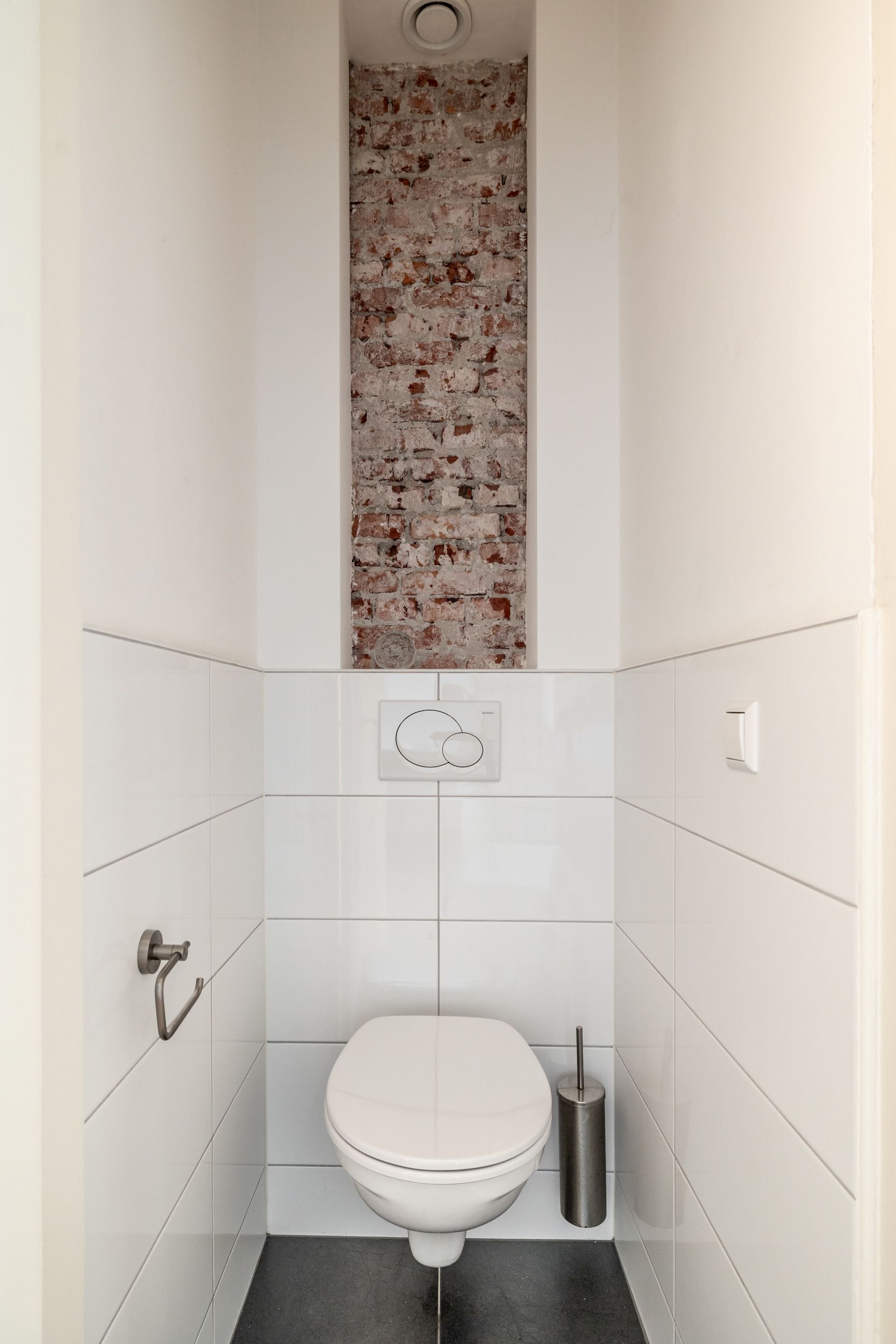 Photo 18 of Wethouder Romboutsstraat 17