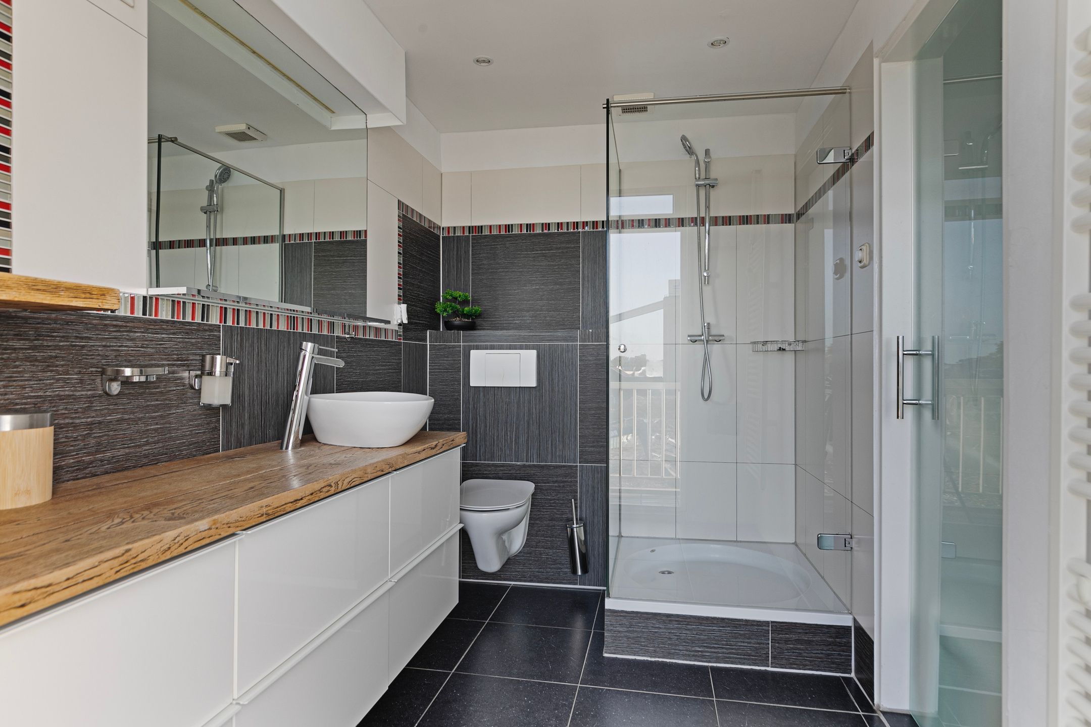 Foto 3 van Rotterdamsedijk 267-B2