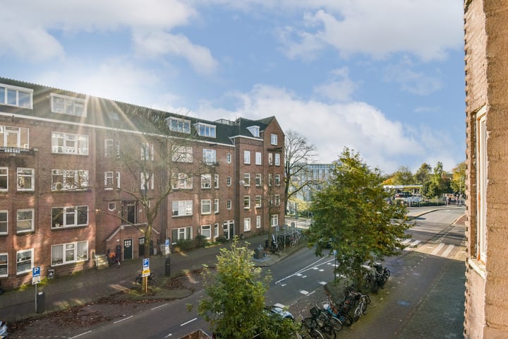 View photo 8 of Van Hilligaertstraat 11-C