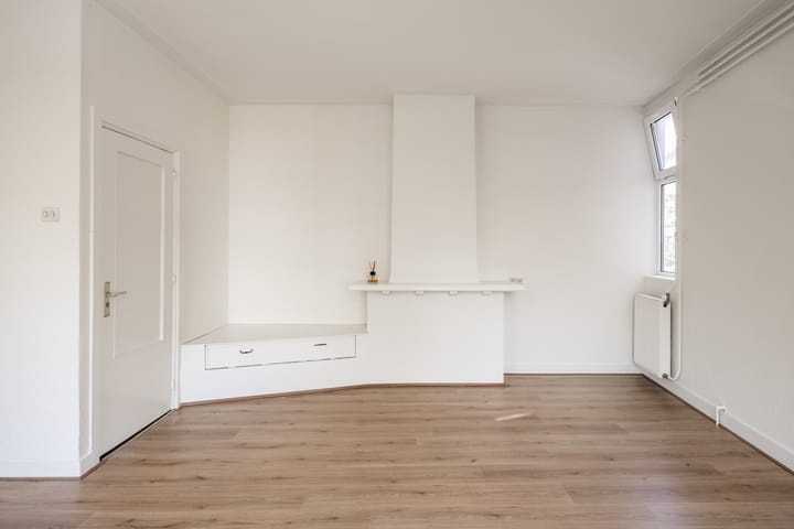 Foto 5 van Esschilderstraat 2-A