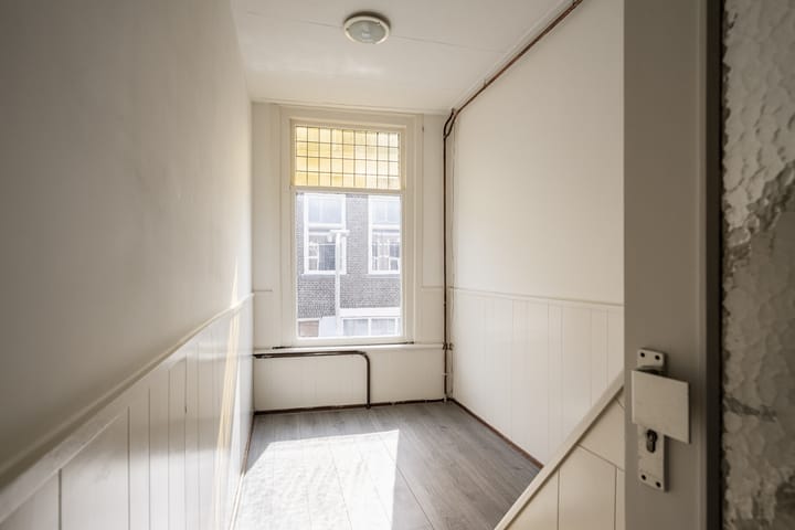 Foto 18 van Esschilderstraat 2-A