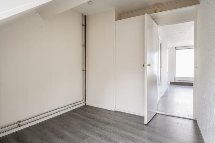 Foto 26 van Esschilderstraat 2-A