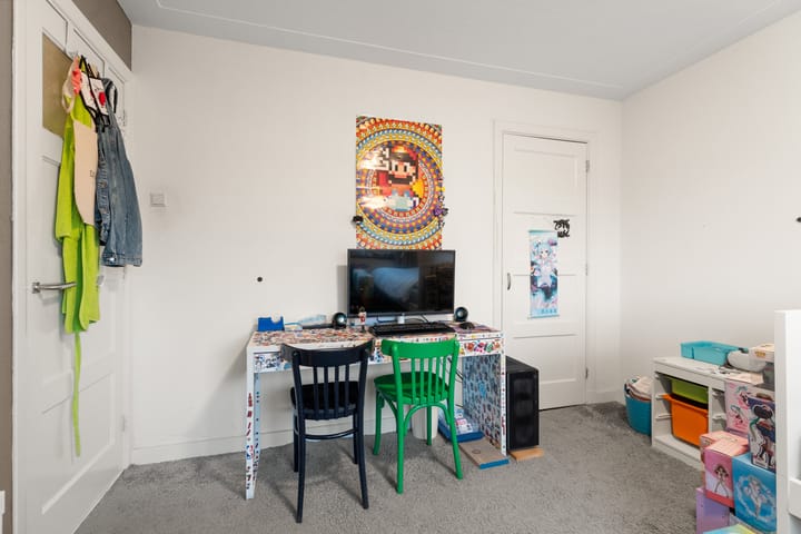 Foto 43 van Weurtseweg 93