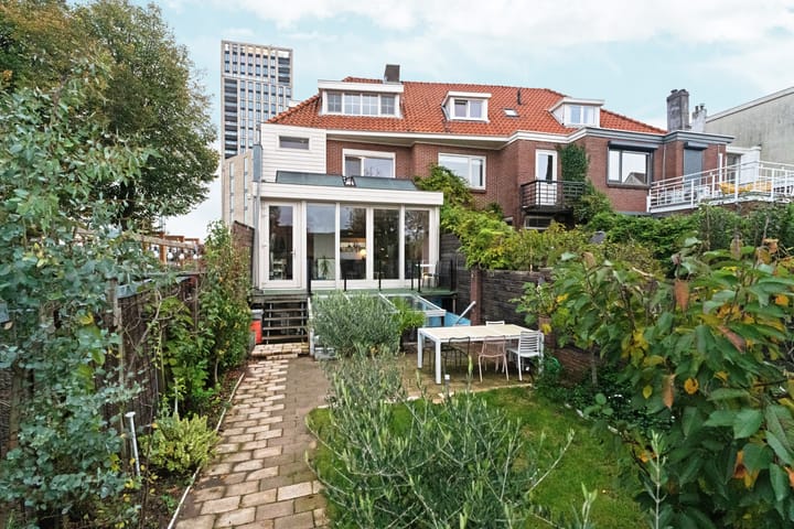 Foto 59 van Weurtseweg 93