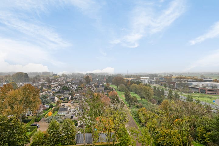 Foto 30 van Aalscholversingel 568