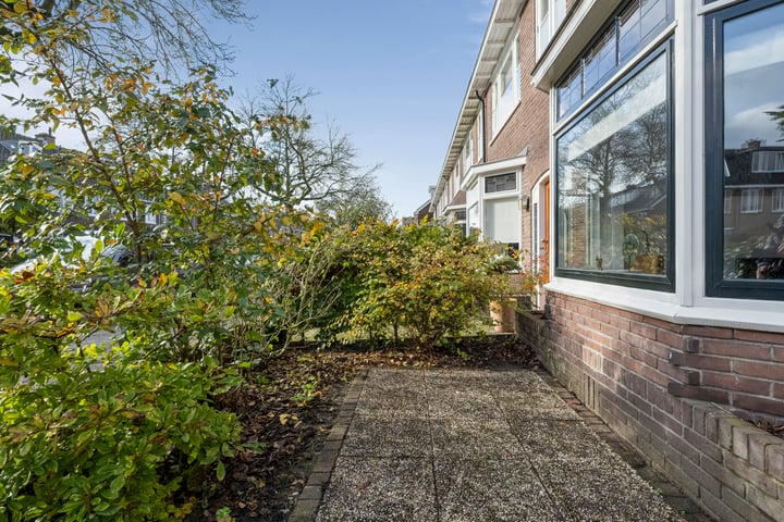 View photo 38 of Marsstraat 147